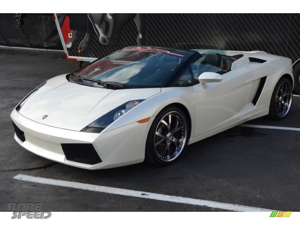 Balloon White Lamborghini