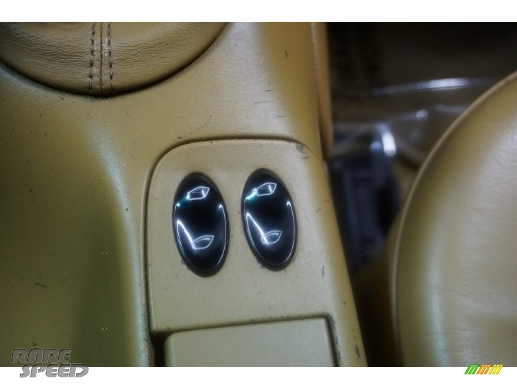 2001 911 Carrera Cabriolet - Rain Forest Green Metallic / Savanna Beige photo #42