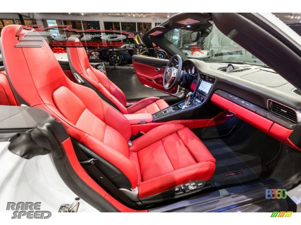 2015 911 Turbo S Cabriolet - Carrara White Metallic / Black/Garnet Red photo #32