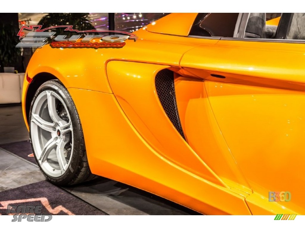 2015 650S Spyder - McLaren Orange / Carbon Black photo #39
