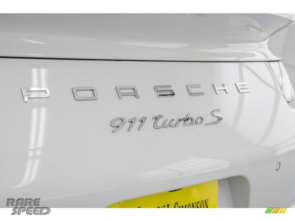 2016 911 Turbo S Coupe - White / Black photo #7