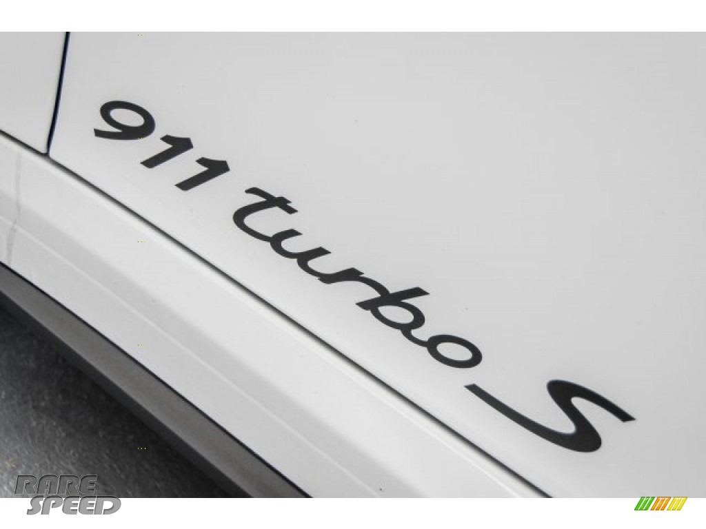 2016 911 Turbo S Coupe - White / Black photo #13
