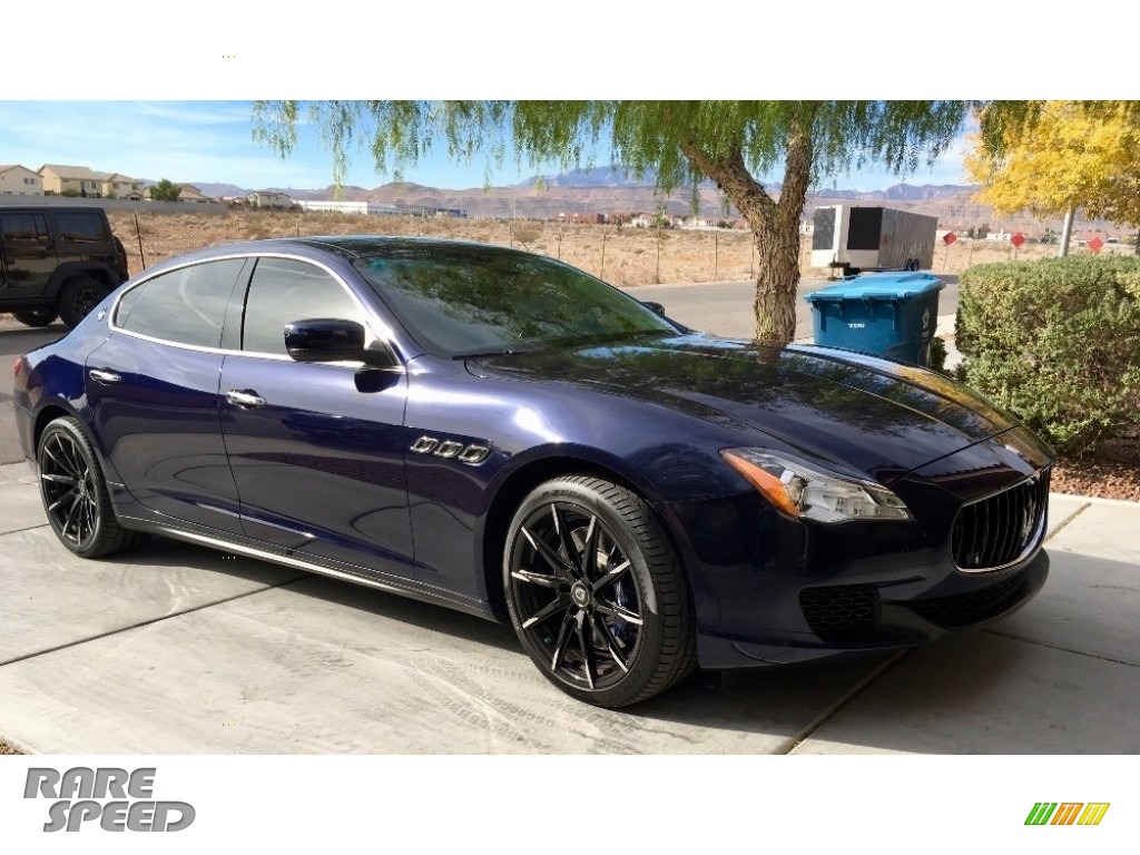 Blu Passione (Passion Blue) / Sabbia Maserati Quattroporte GTS