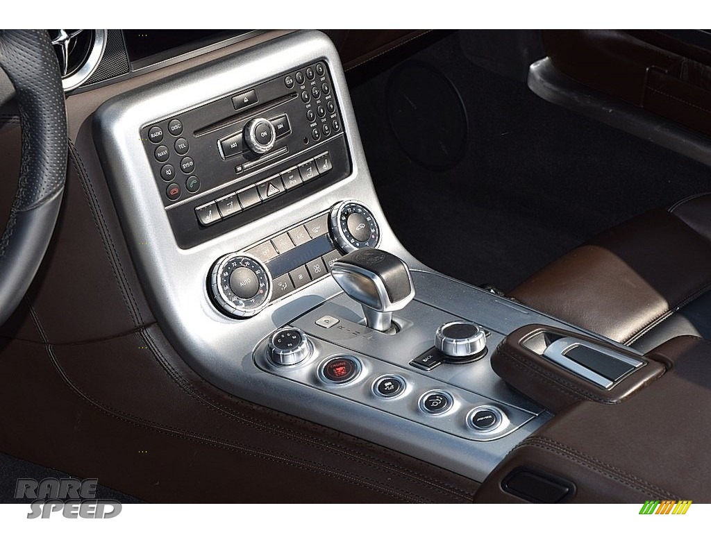 2012 SLS AMG Roadster - Iridium Silver Metallic / designo Light Brown Natural Woven photo #39