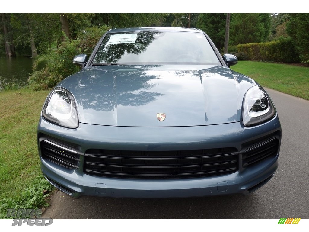 2019 Cayenne - Biscay Blue Metallic / Black photo #2 2019 Cayenne - Biscay Blue Metallic / Black photo #2