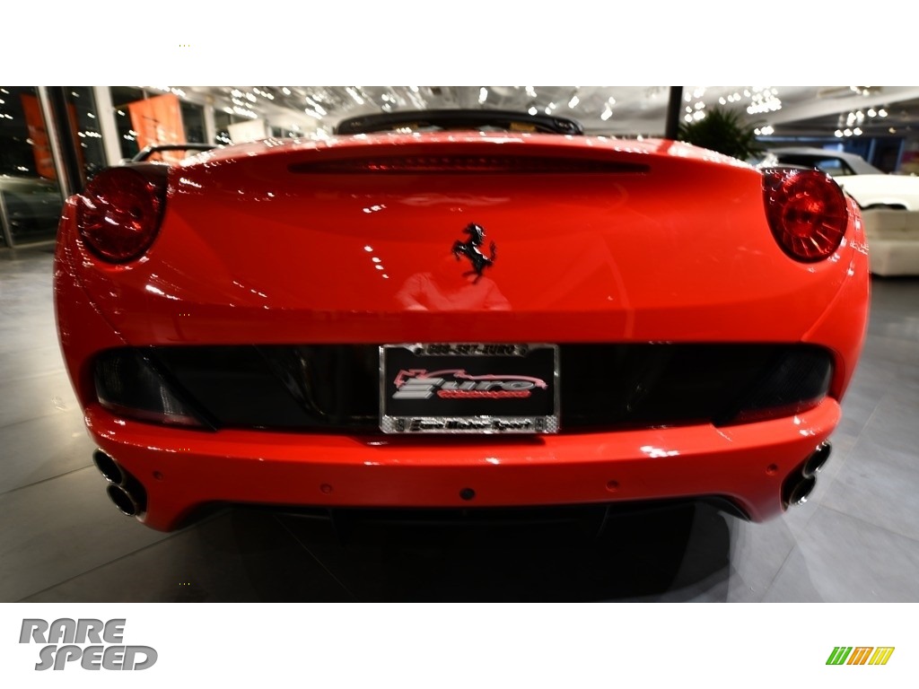 2010 California  - Rosso Corsa (Red) / Beige photo #5