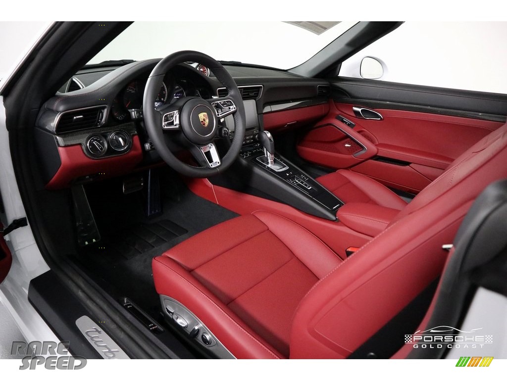 2019 911 Turbo Coupe - White / Bordeaux Red photo #14