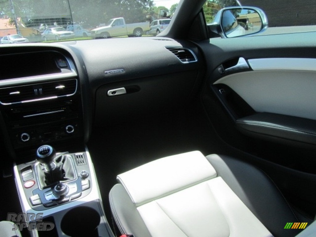 2014 S5 3.0T Premium Plus quattro Coupe - Ibis White / Black/Lunar Silver photo #14
