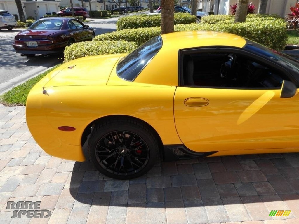 2001 Corvette Z06 - Milliennium Yellow / Black photo #8