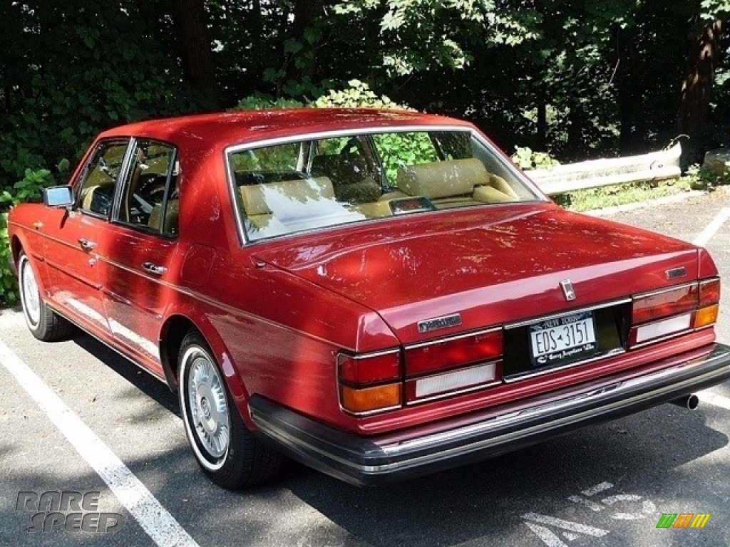1988 Eight Sedan - Red / Beige photo #4
