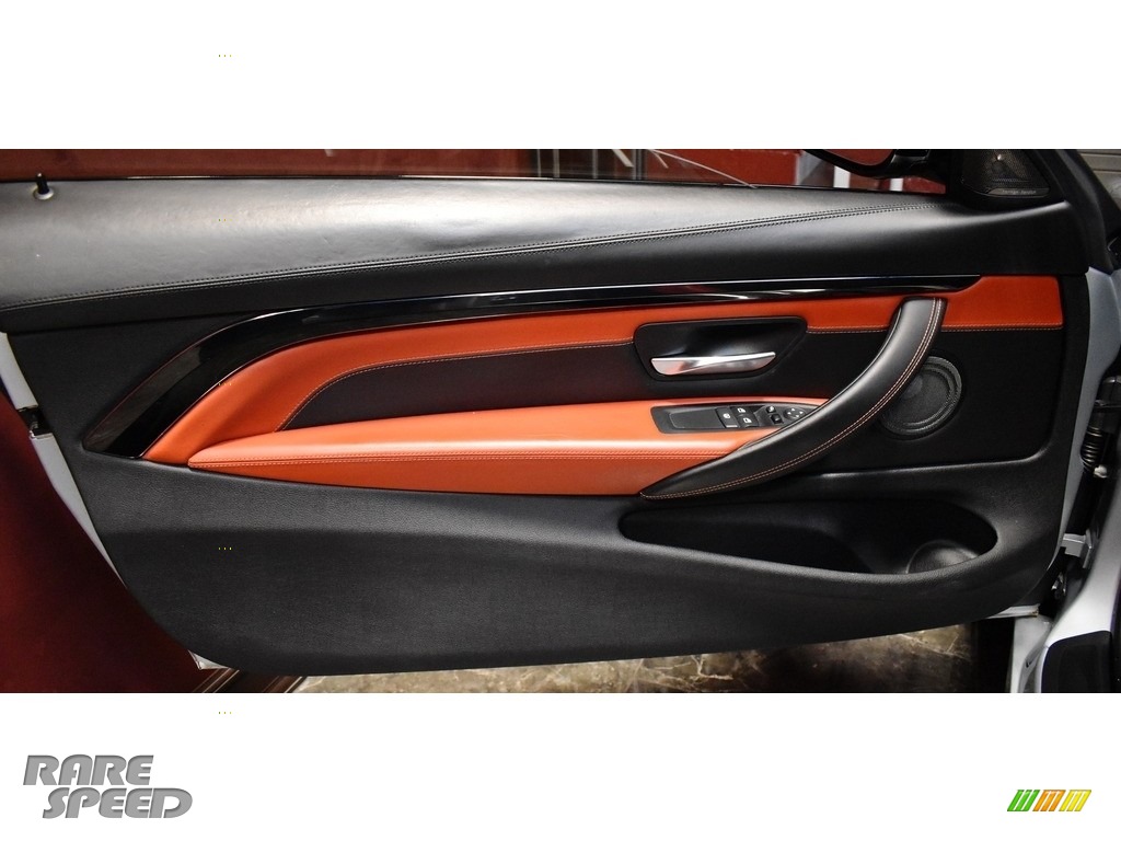 2016 M4 Coupe - Silverstone Metallic / Sakhir Orange/Black photo #16