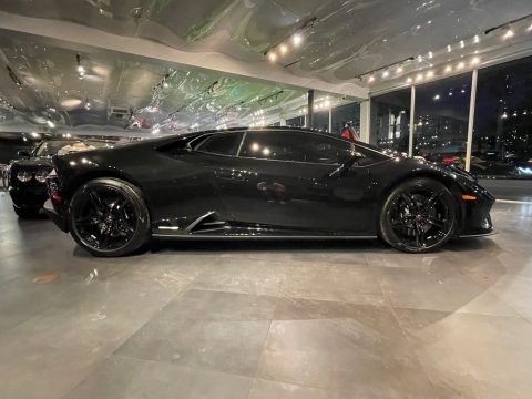 Nero Noctis 2021 Lamborghini Huracan EVO