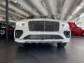 Bentley Bentayga V8 Ghost White Pearlescent by Mulliner photo #6