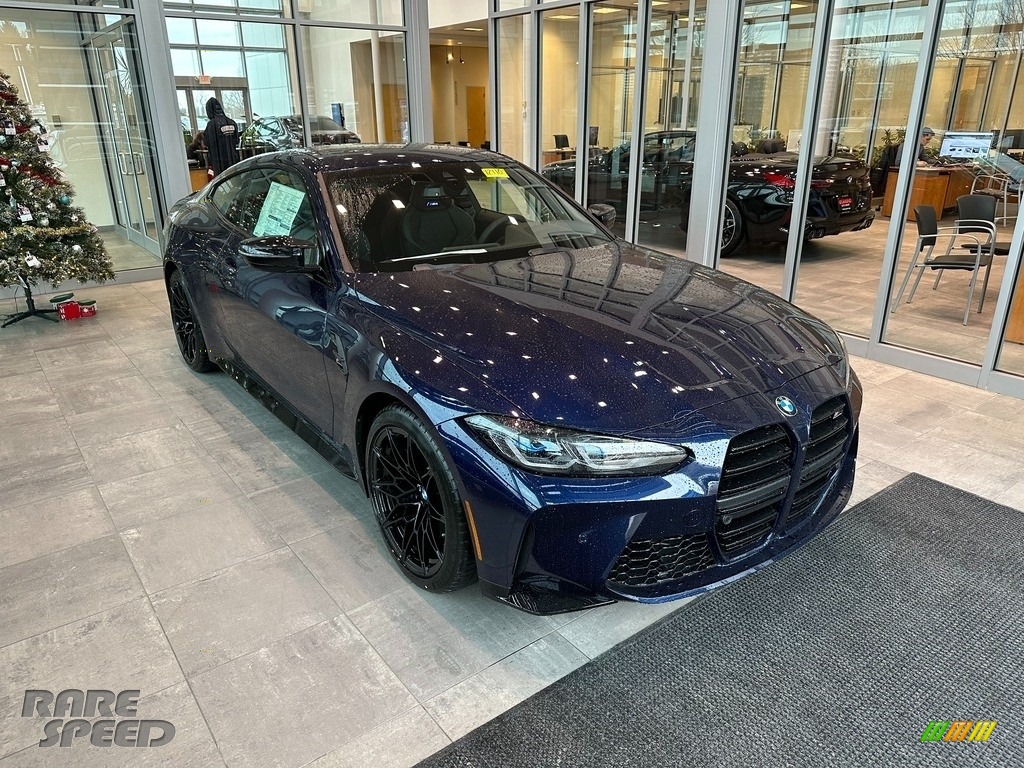 Tanzanite Blue II Metallic / Black BMW M4 Coupe