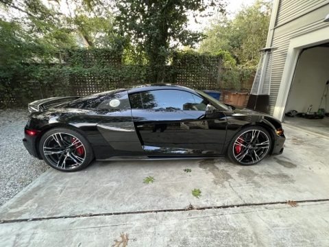 Mythos Black Metallic 2020 Audi R8 V10 Performance