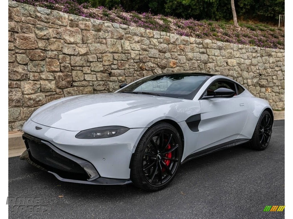 2019 Vantage Coupe - Clubsport White / Chancellor Red photo #1