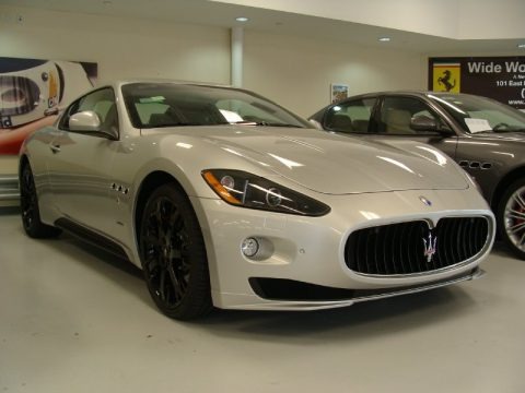 Grigio Touring (Silver) 2012 Maserati GranTurismo S Automatic Grigio Touring (Silver) 2012 Maserati GranTurismo S Automatic