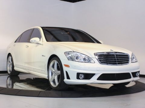 Arctic White 2009 Mercedes-Benz S 63 AMG Sedan