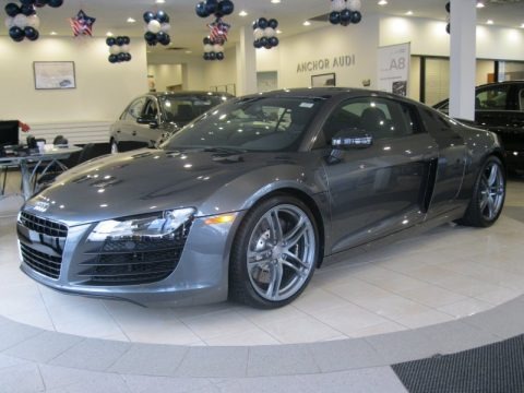 Daytona Gray Pearl Effect 2012 Audi R8 4.2 FSI quattro