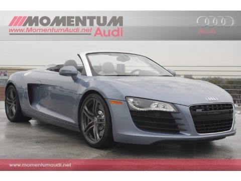 Jet Blue Metallic 2011 Audi R8 Spyder 4.2 FSI quattro