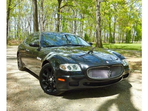 Nero (Black) 2007 Maserati Quattroporte Executive GT Nero (Black) 2007 Maserati Quattroporte Executive GT