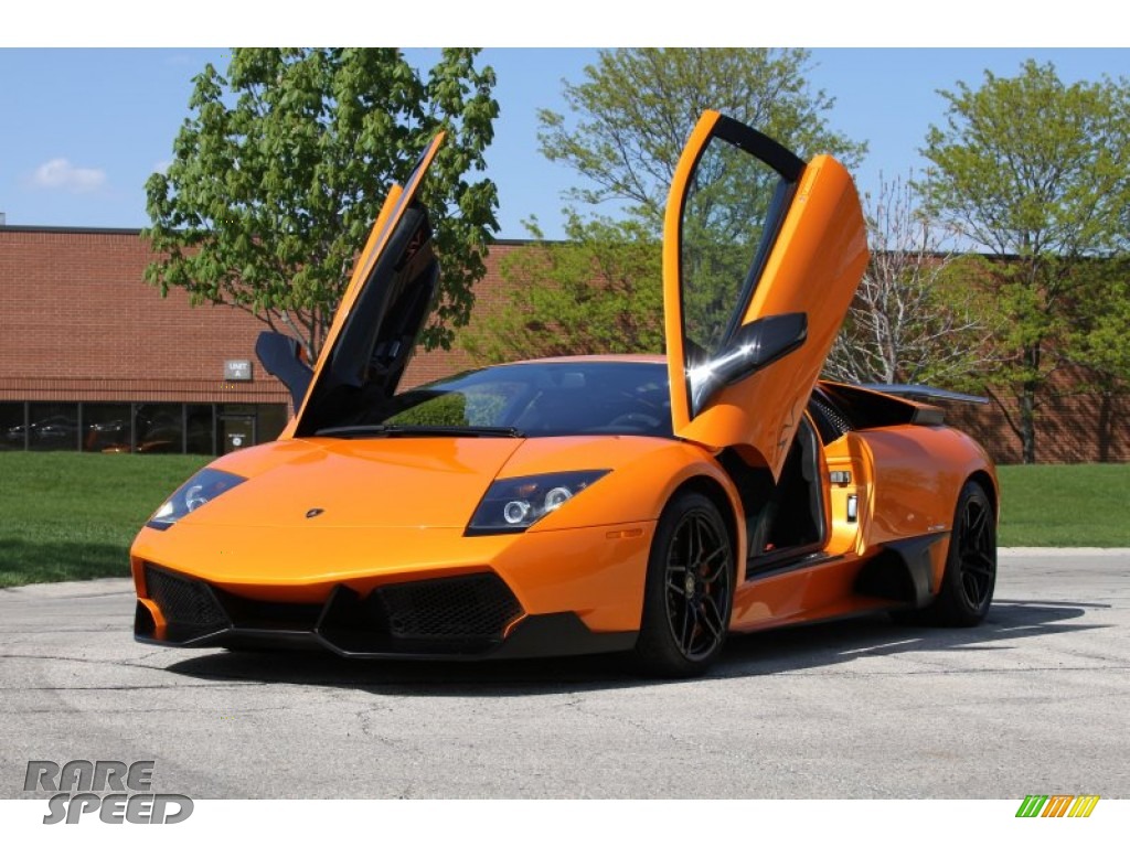 Lamborghini оранжевая Мурселаго