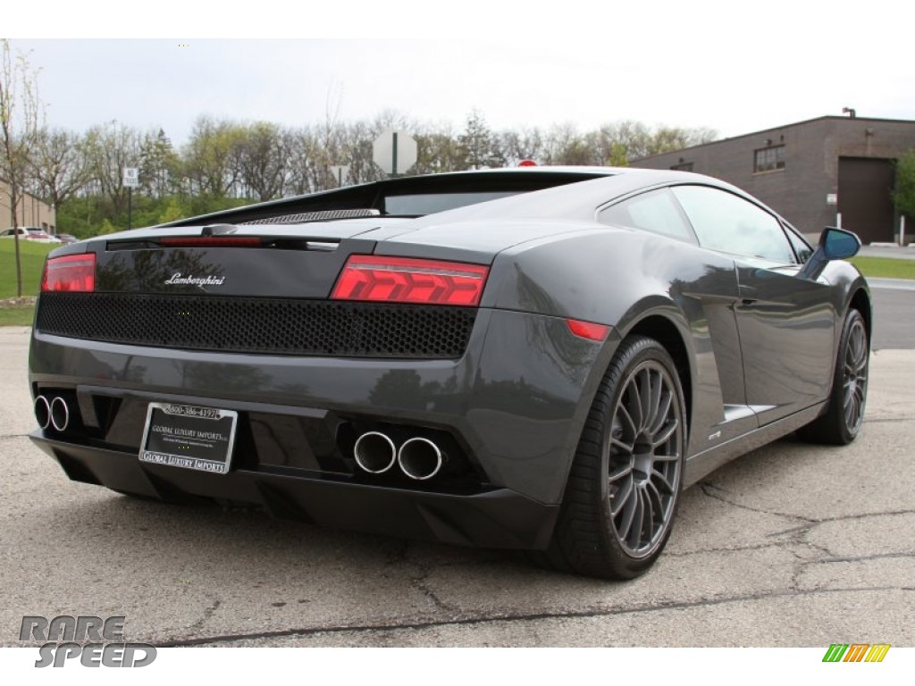 dark grey 550