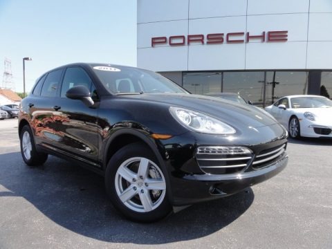 Black 2011 Porsche Cayenne S Black 2011 Porsche Cayenne S